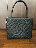 復刻トート（ブランドバッグ）の商品画像 - 査定完了日：2026/03/07 - 最高査定価格：180,000円