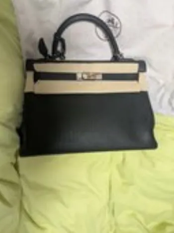 ケリー25 トゴ ノワール（ブランドバッグ）の商品画像 - 査定完了日：2026/03/25 - 最高査定価格：2,500,000円