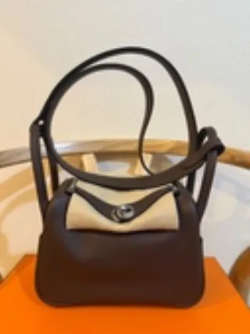 リンディミニ モカ（ブランドバッグ）の商品画像 - 査定完了日：2026/04/02 - 最高査定価格：1,300,000円