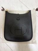 エヴリン16 アマゾーヌ（ブランドバッグ）の商品画像 - 査定完了日：2026/03/03 - 最高査定価格：400,000円