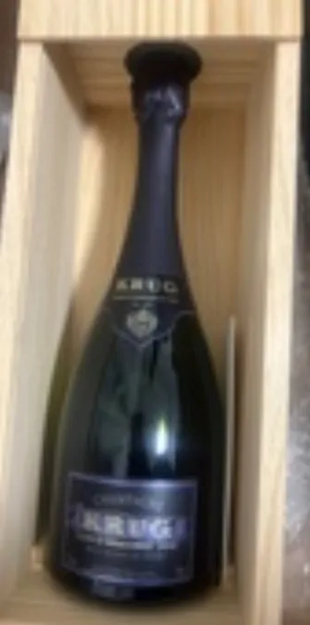 クロ・ダンボネ 2006（お酒）の商品画像 - 査定完了日：2026/03/09 - 最高査定価格：450,000円