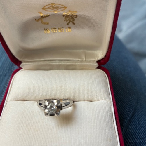 ダイヤモンドリング