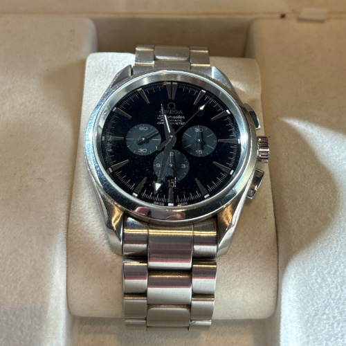 アクアテラ クロノグラフ