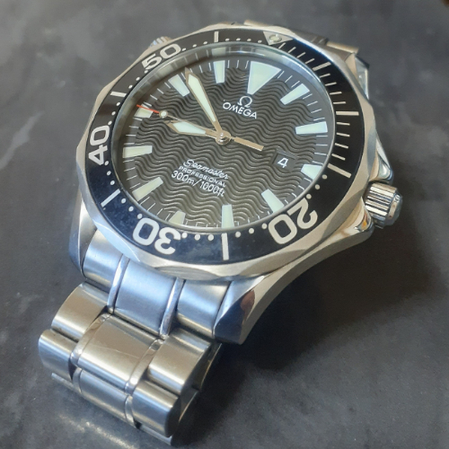 プロダイバーズ クォーツ