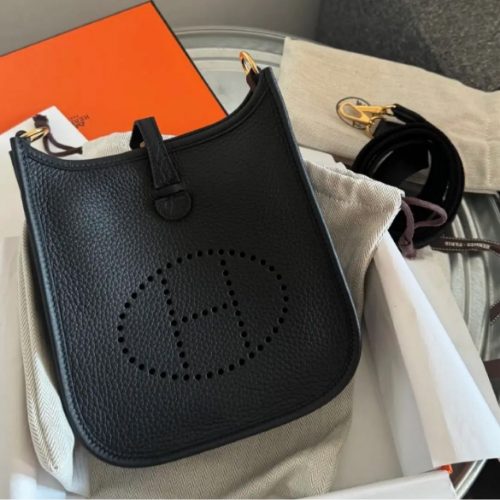 エルメス エブリン