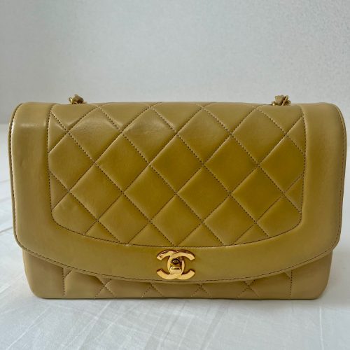 マトラッセ ダイアナフラップ ベージュ