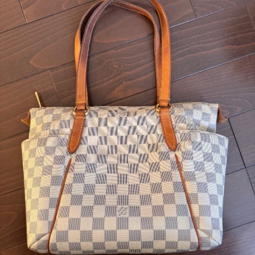 トータリー N51261