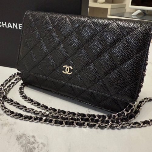 シャネル チェーンウォレット キャビアスキン