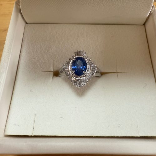 ブルーサファイアリング Pt900