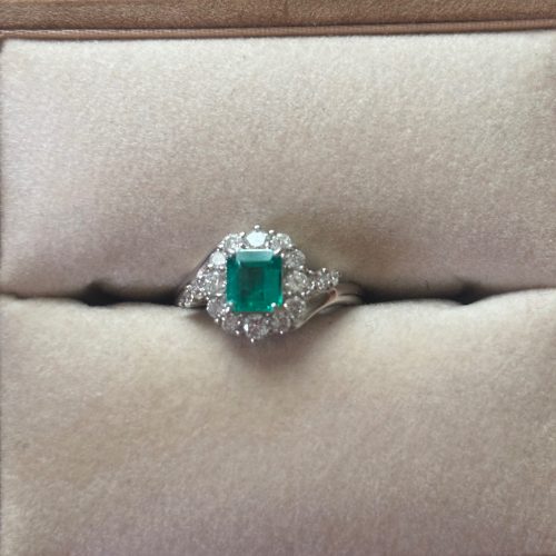 エメラルドリング 0.6ct