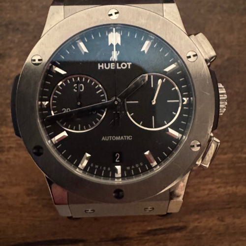 クラシックフュージョン クロノグラフ 800,000円