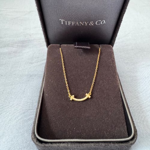 ティファニー Tスマイル ネックレス ミニ K18YG