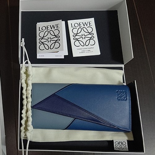 LOEWE 長財布