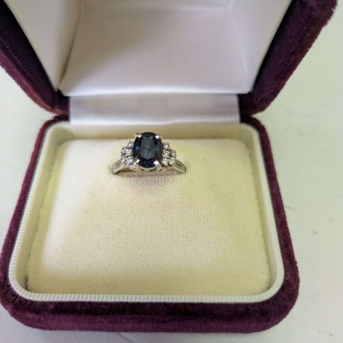 プラチナ サファイヤリング