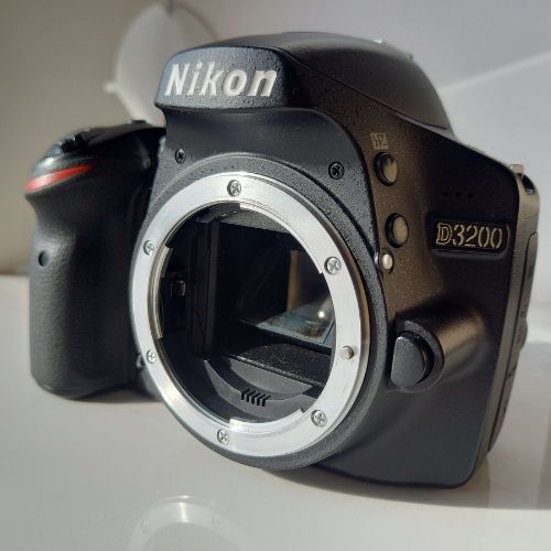 Nikon D3200 ボディ