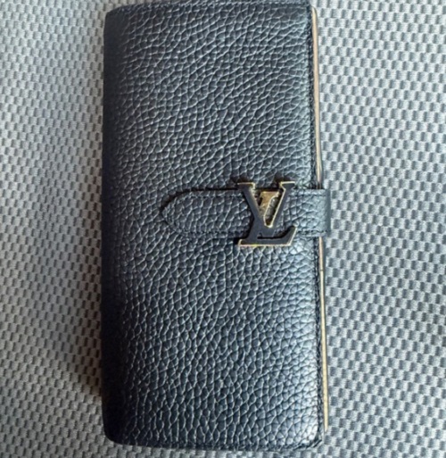 ルイヴィトン　財布