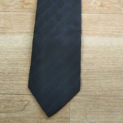 グッチ　ネクタイ