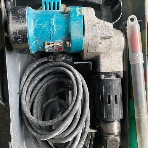 マキタ 電動ハンマ HM0810