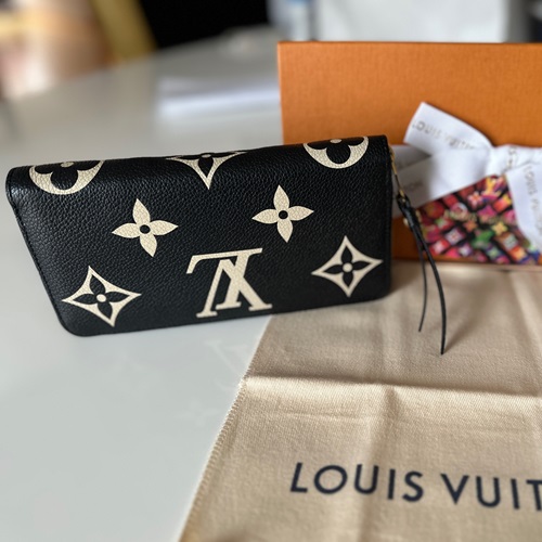 ルイ・ヴィトン バイカラー モノグラム アンプラント ジッピーウォレット M80