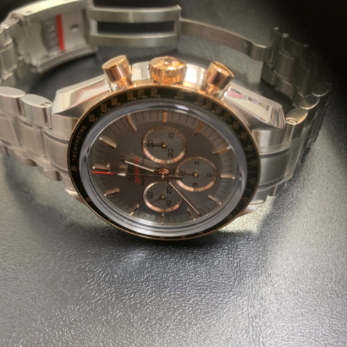 オメガ スピードマスター 東京オリンピック 2020本限定 522.20.42.