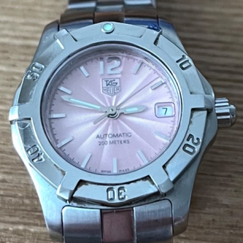 タグホイヤー アクアレーサー