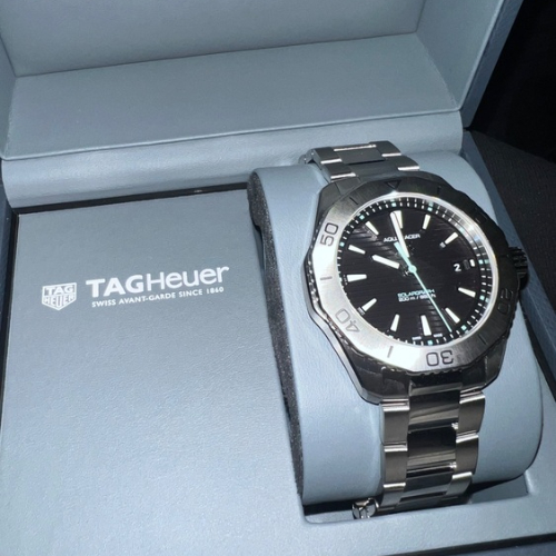 タグホイヤー アクアレーサー