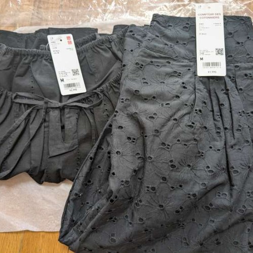 ユニクロのMサイズの洋服 8点