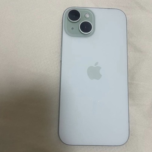 iPhone 15 256GB SIMフリー