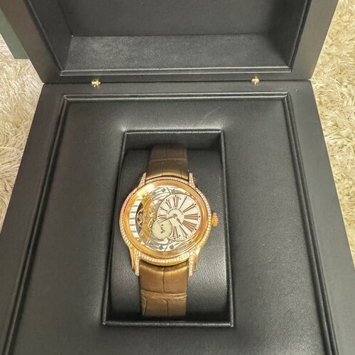 オーデマピゲ ミレネリー 77247OR.ZZA812CR.