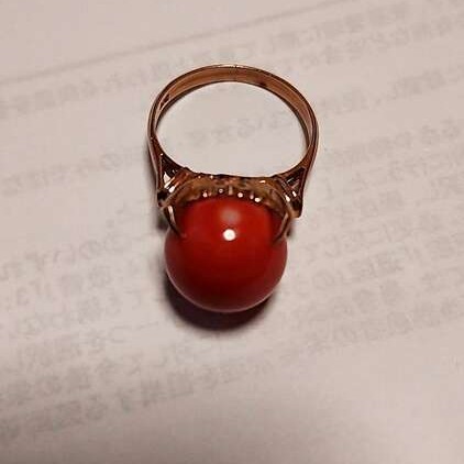 珊瑚18金リング