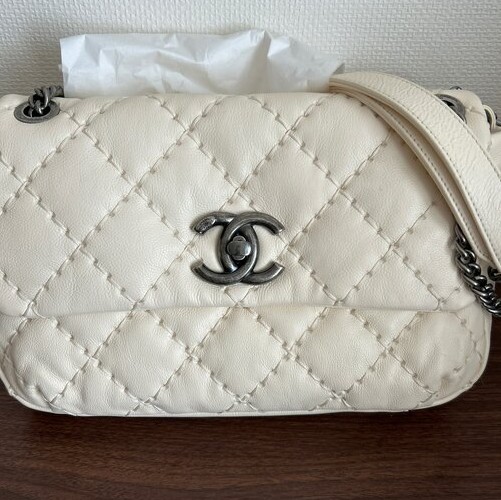 シャネル カンボンライン