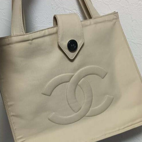 シャネル　トートバッグ