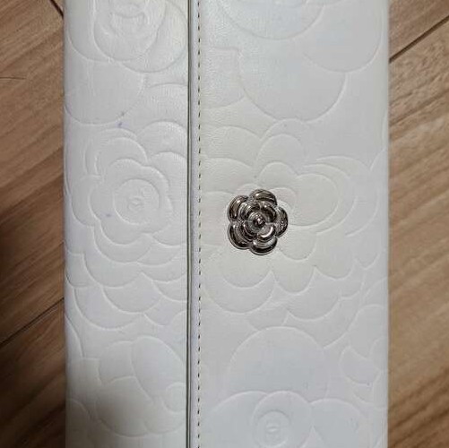 ャネル　財布