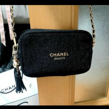 CHANEL シャネル ホリデー 限定 コスメポーチ ショルダーバッグ