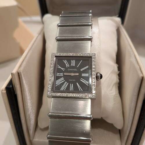 CHANEL シャネル レディース腕時計 マドモアゼル 純正ダイヤモンドベゼル