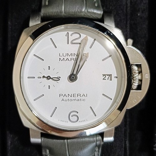 ルミノールマリーナ　クアランタ　白