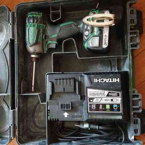 日立工機 インパクトドライバー WH14DDL2