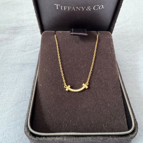 ティファニー Tスマイル ネックレス ミニ K18YG