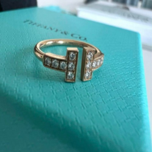 ティファニーTダイヤモンドワイヤーリングYG9号