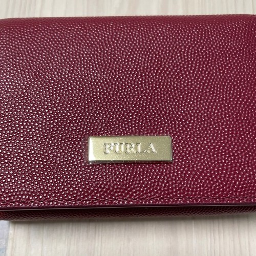 フルラ 財布