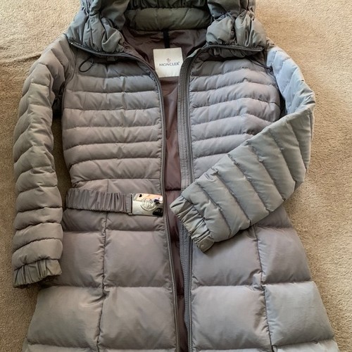 ダウンジャケット