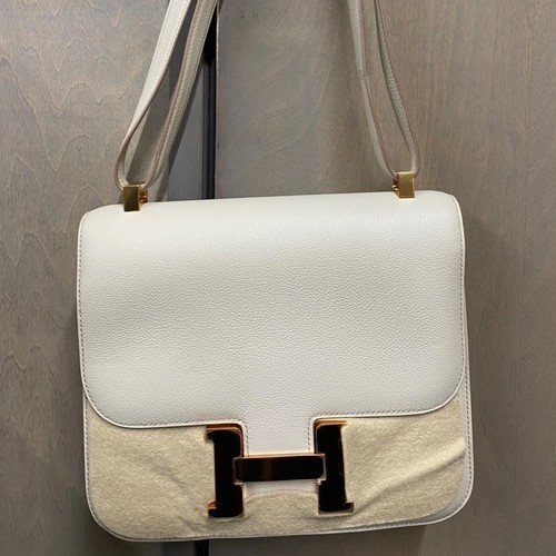 エルメス コンスタンス