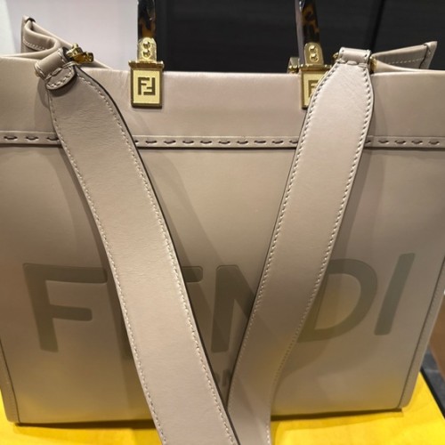 フェンディ サンシャイン ミディアム