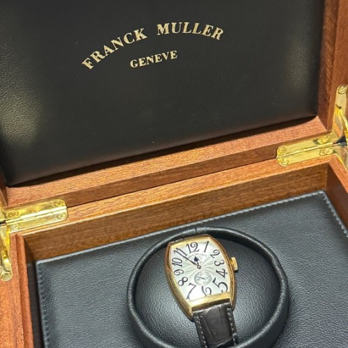 フランクミュラー トノーカーベックス イエローゴールド