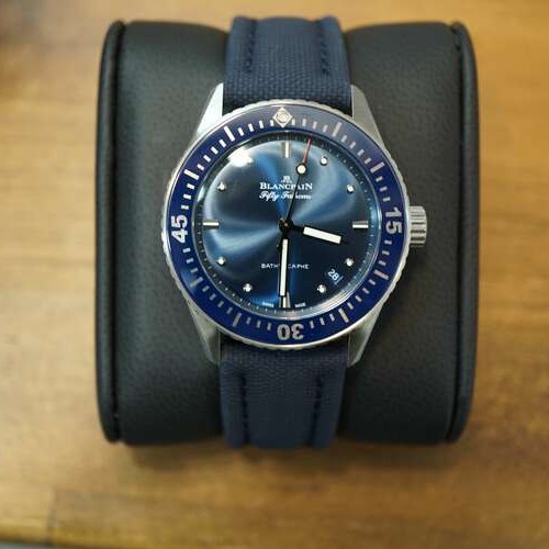 フィフティファゾムス　バチフカーフ