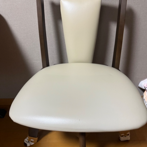 テーブル、椅子