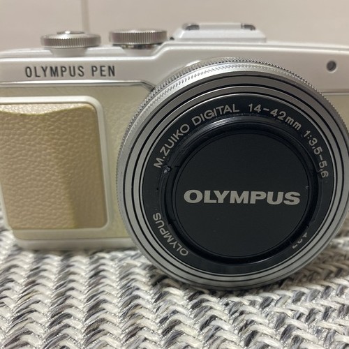 オリンパス　E-PL7 PEN Lite EZダブルズームキット(ホワイト)