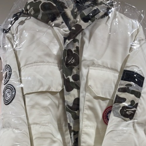 ベイシングエイプ べイプ エクスペディション パーカー