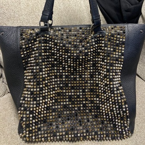 ルブタン トートバック