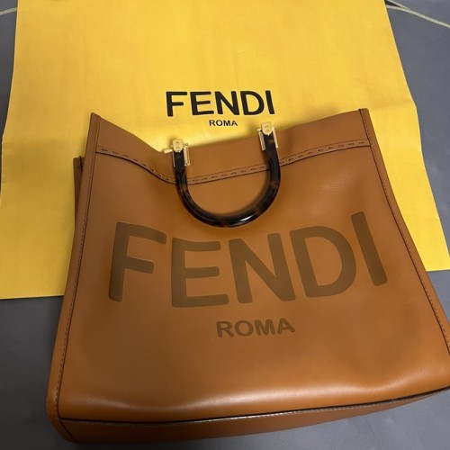 フェンディ サンシャイン ミディアムトートバッグ